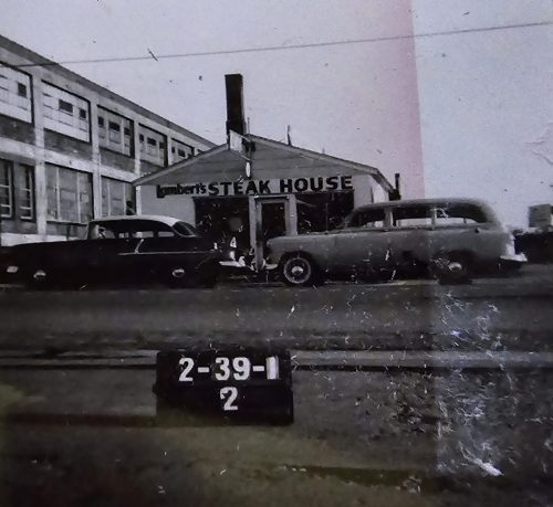 1000A-broadway-street