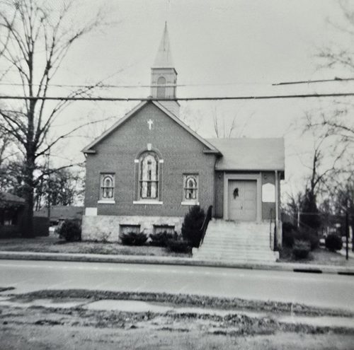 2701-broadway-street